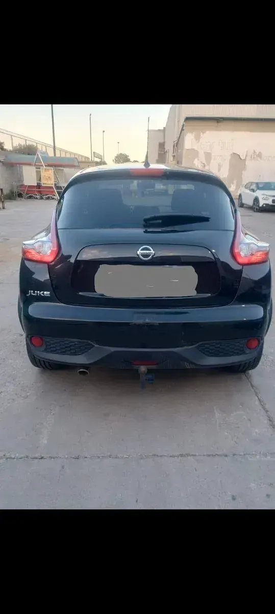 Second-hand Nissan Juke N-Connecta 110 CP (80 kW) 2016 Negru SUV