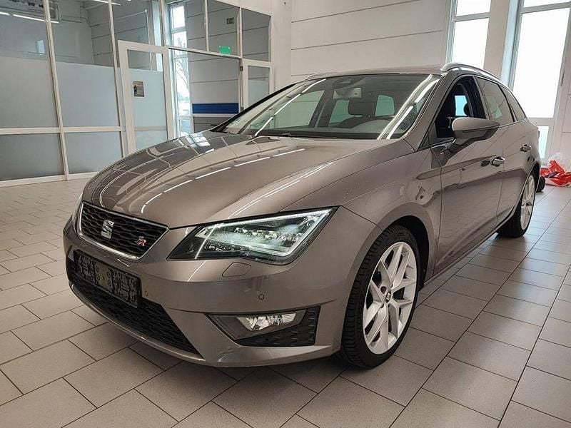 Gebraucht Seat Leon ST FR 179 PS (131 kW) 2015 Grau Kombi