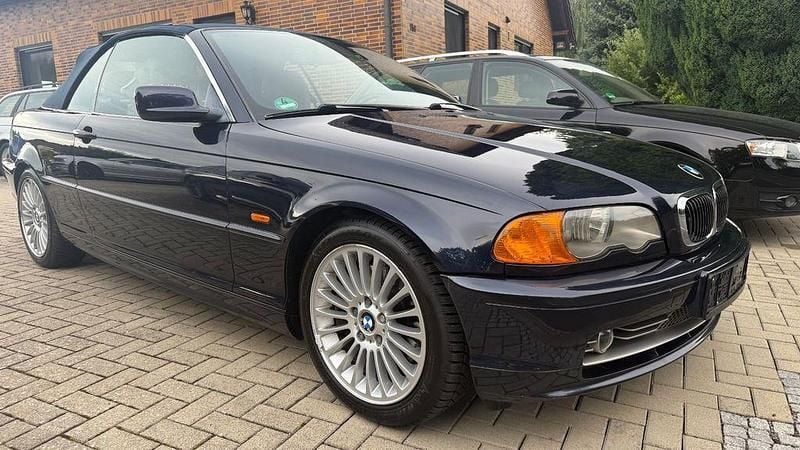 Gebraucht BMW 330 Cabriolet Performance 231 PS (169 kW) 2001 Blau Cabrio