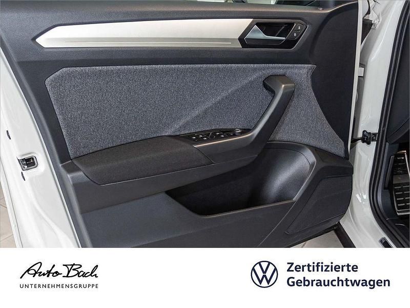 Gebraucht VW T-Roc Move 110 PS (80 kW) 2024 Grau SUV