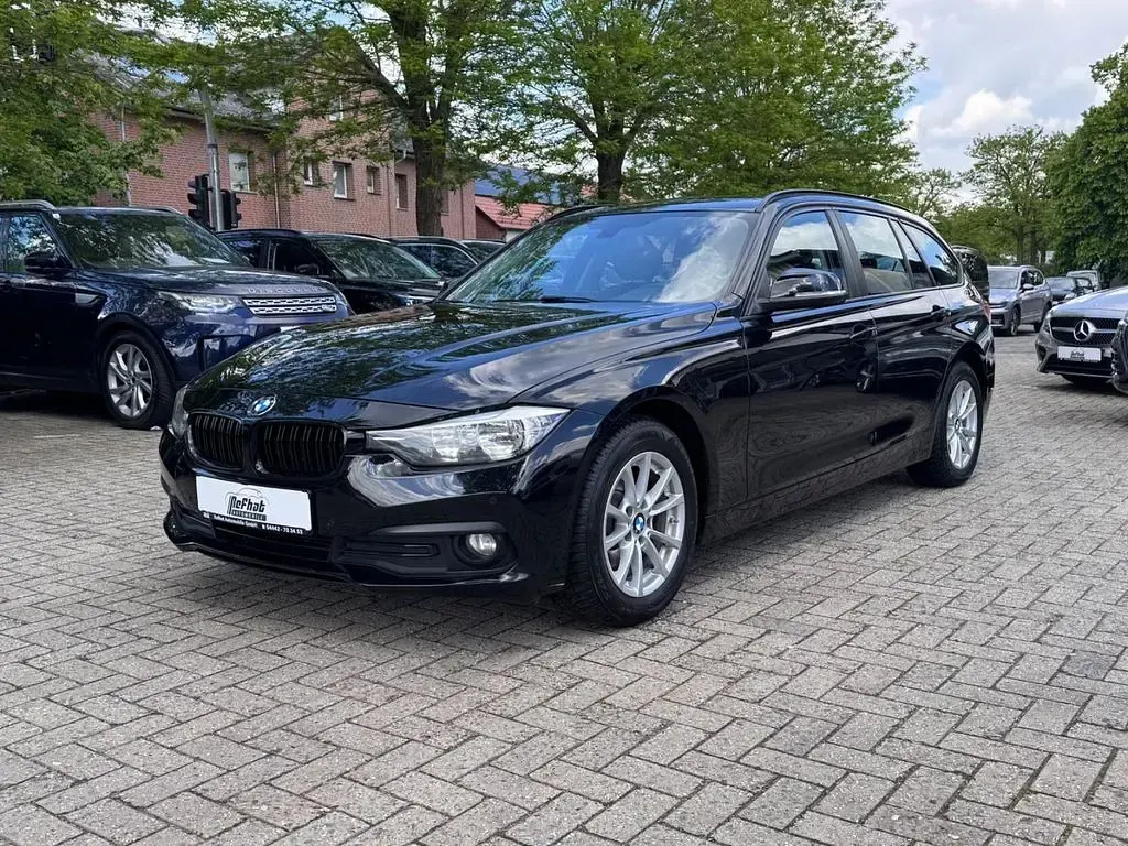 Gebraucht BMW 318 Advantage 150 PS (110 kW) 2016 Schwarz Kombi