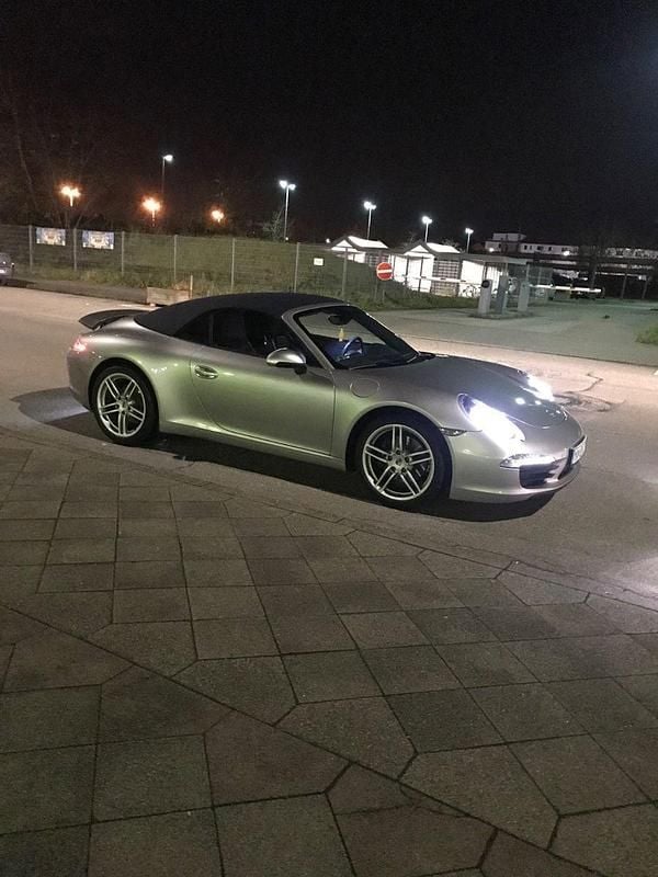 Gebraucht Porsche 911 Carrera Cabriolet 349 PS (256 kW) 2012 Grau Cabrio