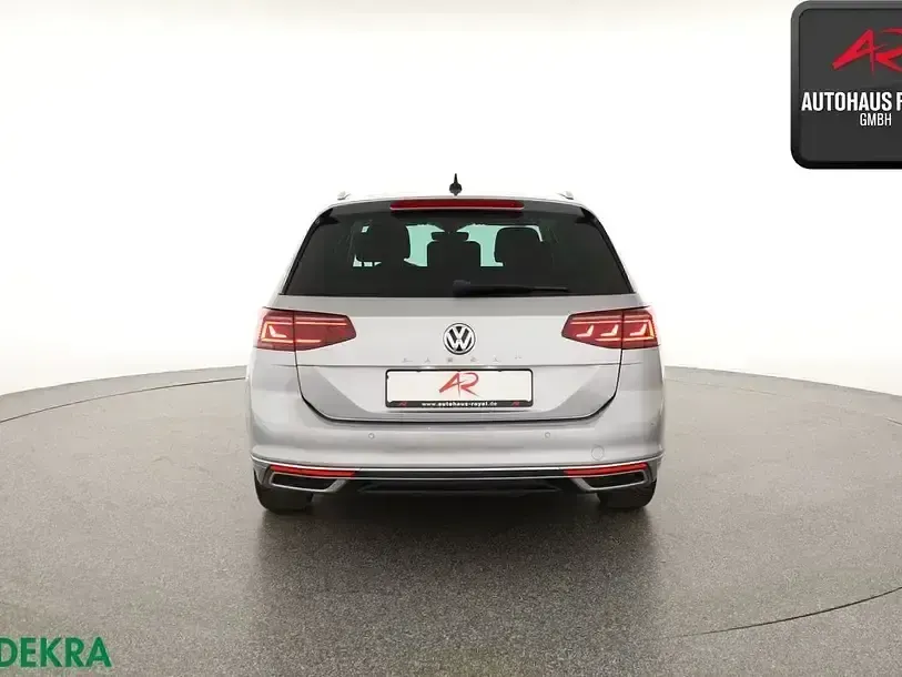 Usata VW Passat Elegance 150 CV (110 kW) 2019 Argento Station wagon