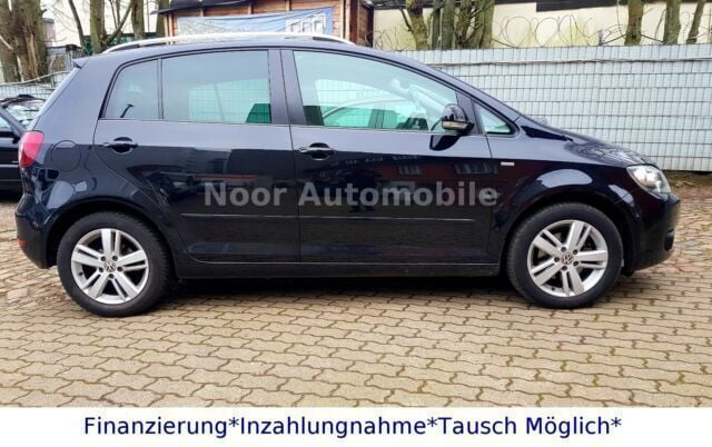 Gebraucht VW Golf Plus Match 105 PS (77 kW) 2012 Schwarz metallic Van / Kleinbus