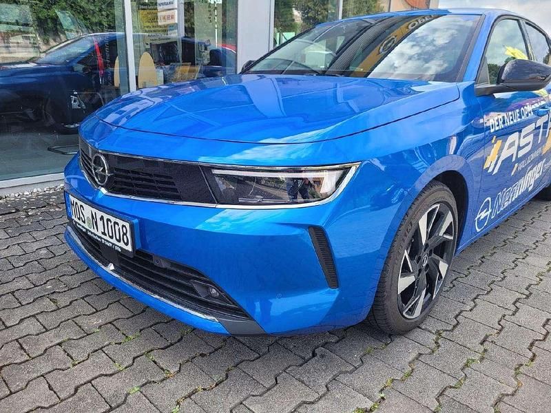 Gebraucht Opel Astra Elegance 131 PS (96 kW) 2022 Kobald blau Limousine