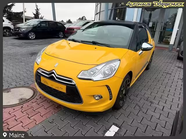 Używany Opel Corsa Edition 101 KM (74 kW) 2023 Srebrny Hatchback