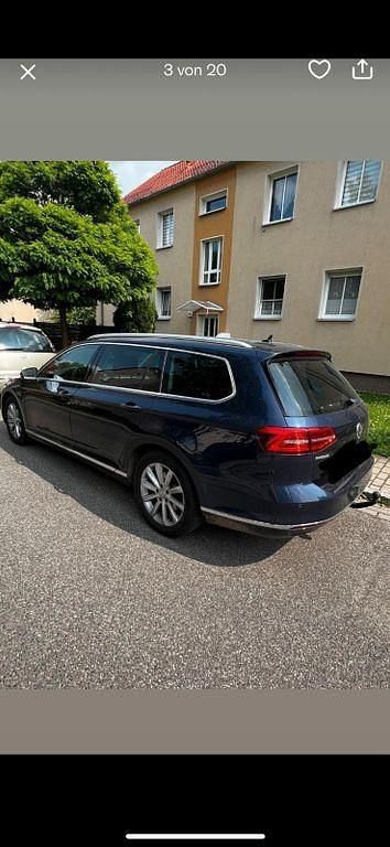 Gebraucht VW Passat Comfortline 150 PS (110 kW) 2017 Blau Kombi