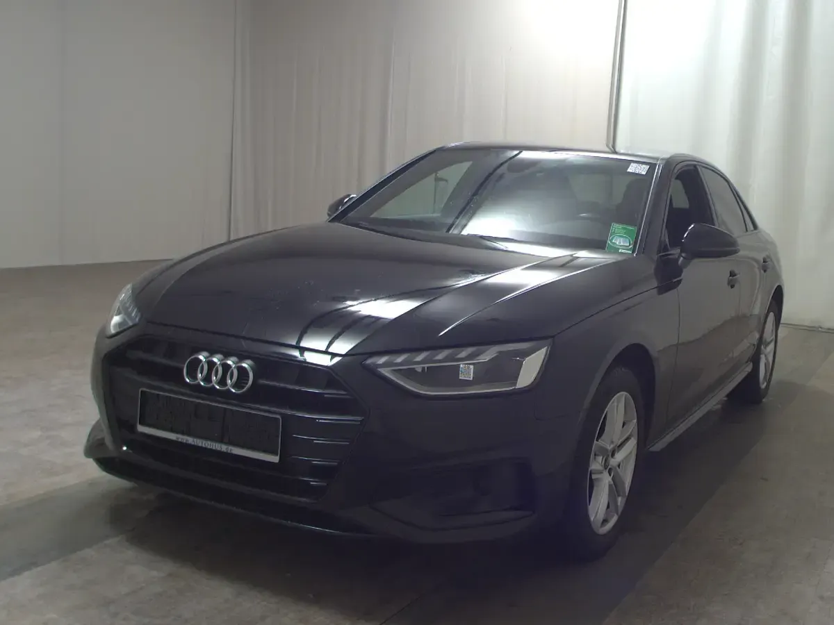 Gebraucht Audi A4 Advanced 204 PS (150 kW) 2021 Schwarz Limousine