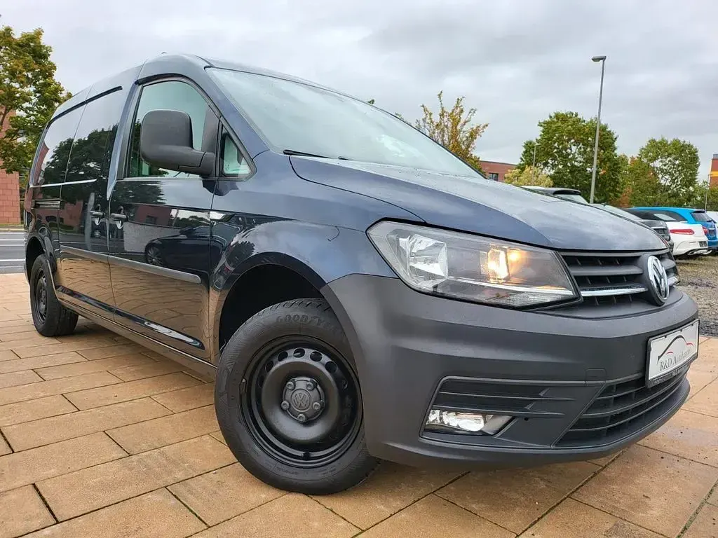 Gebraucht VW Caddy 102 PS (75 kW) 2017 Starlight blue Van / Kleinbus