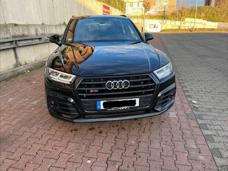 Schwarz Gebraucht 2020 Audi SQ5 Ambiente SUV | 40.200 € (Guter Preis) - Bild 1/4