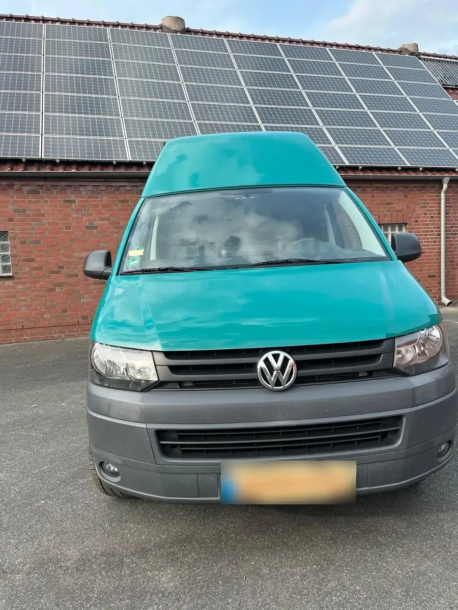 Usata VW Transporter 140 CV (102 kW) 2009 Verde Furgone