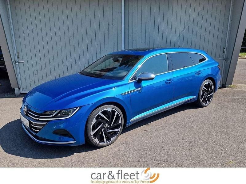 Gebraucht VW Arteon Elegance 200 PS (147 kW) 2021 Eisvogelblau metallic Kombi