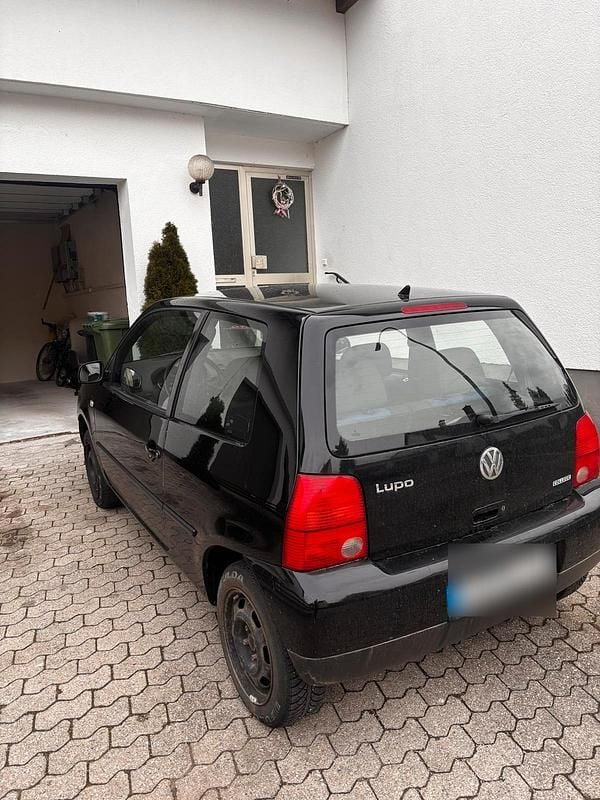Gebraucht VW Lupo 50 PS (36 kW) 2001 Schwarz Kleinwagen
