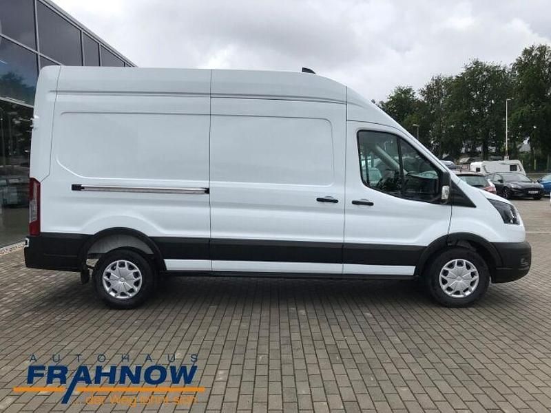 Gebraucht Ford Transit Trend 131 PS (96 kW) 2024 Frostweiß (weiss) Van