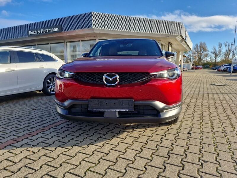 Gebraucht Mazda MX30 Ad'Vantage 82 PS (60 kW) 2024 Rot SUV