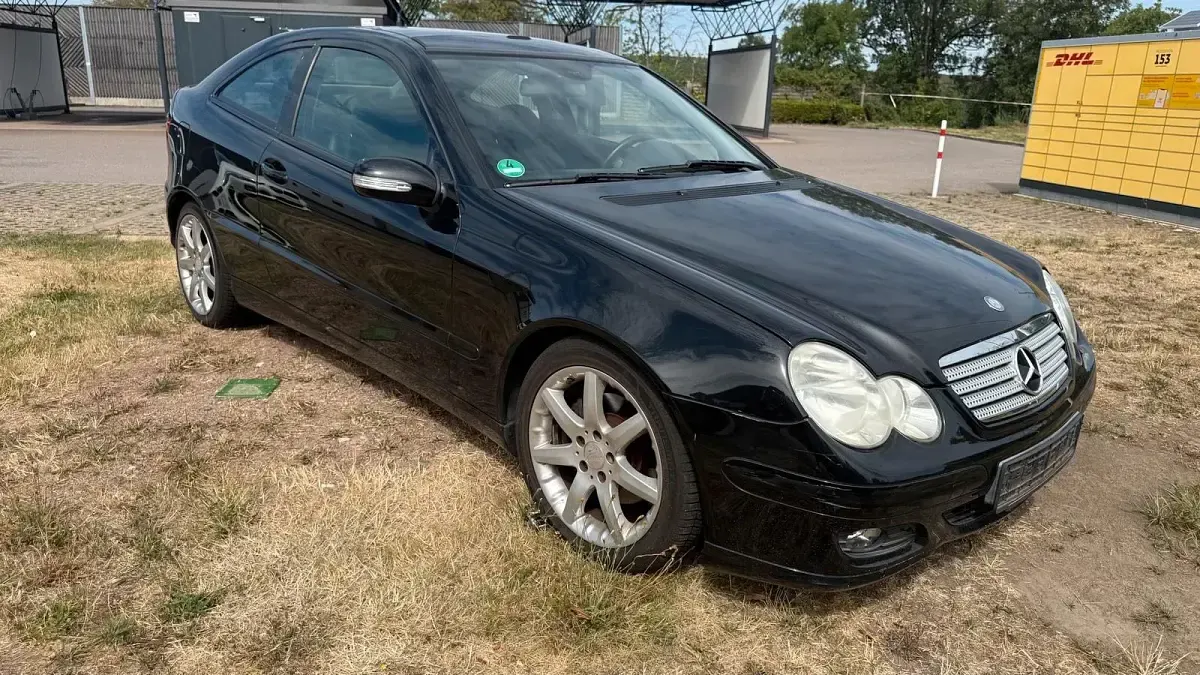 Gebraucht Mercedes C230 192 PS (141 kW) 2005 Schwarz Coupé