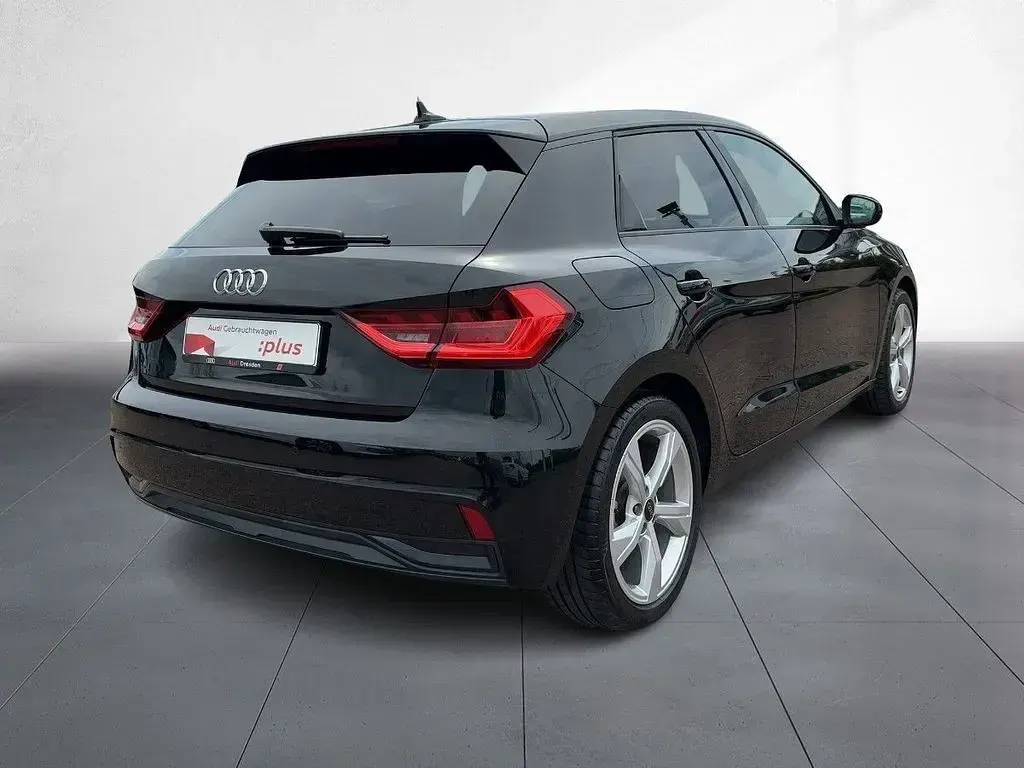 Gebraucht Audi A1 Sportback Advanced 150 PS (110 kW) 2022 Mythosschwarz metallic Kleinwagen