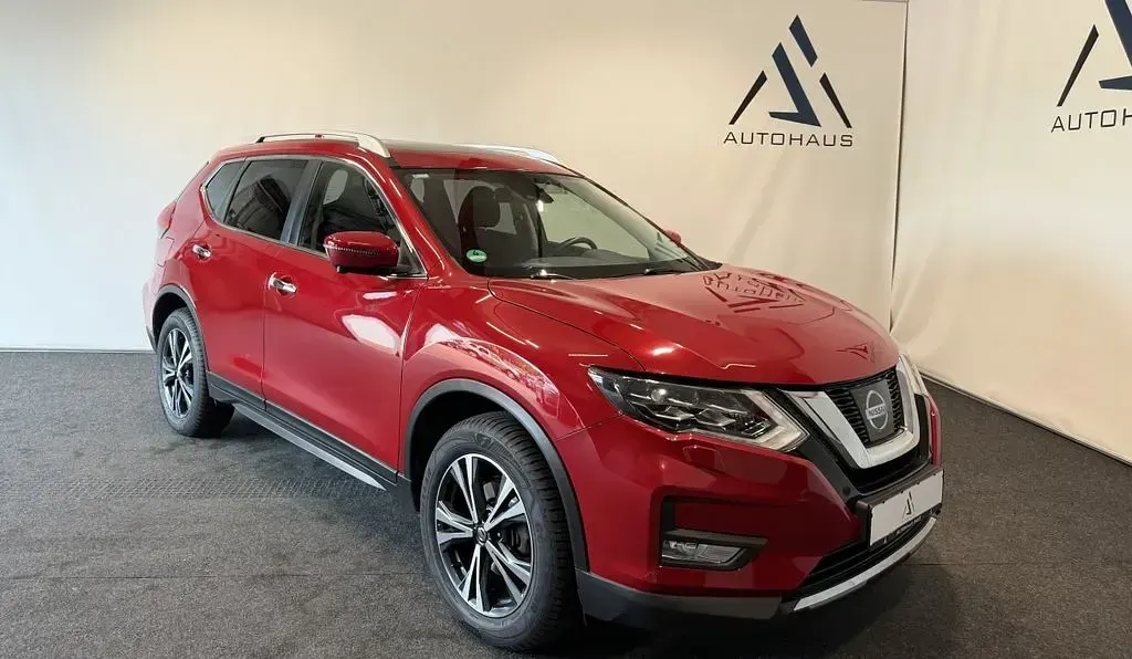 Gebraucht Nissan X-Trail N-Connecta 163 PS (119 kW) 2018 Rot SUV