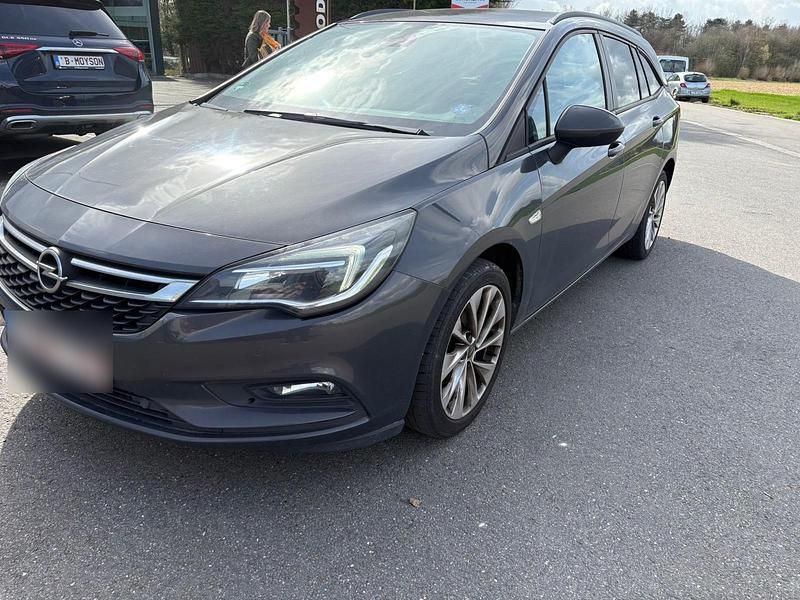 Gebraucht Opel Astra 150 PS (110 kW) 2016 Grau Kombi