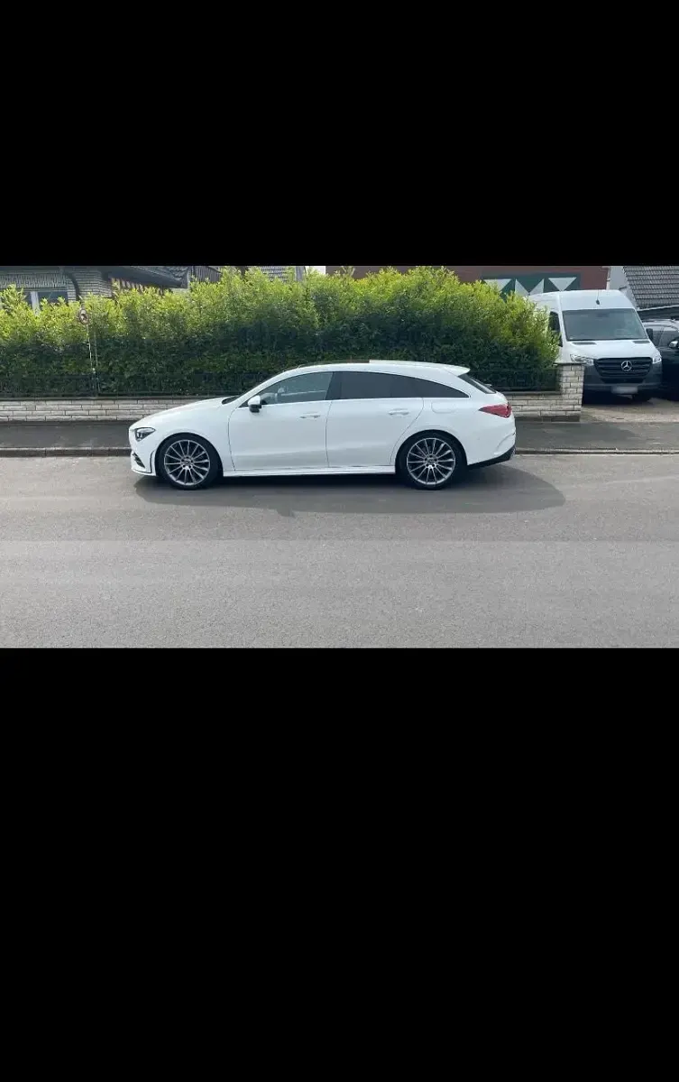 Gebraucht Mercedes CLA220 Shooting Brake 190 PS (139 kW) 2019 Weiß Kombi