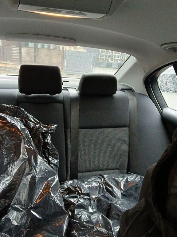 Gebraucht BMW 318 143 PS (105 kW) 2006 Silber Limousine