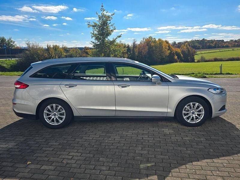 Gebraucht Ford Mondeo Business Edition 150 PS (110 kW) 2019 Silber Limousine