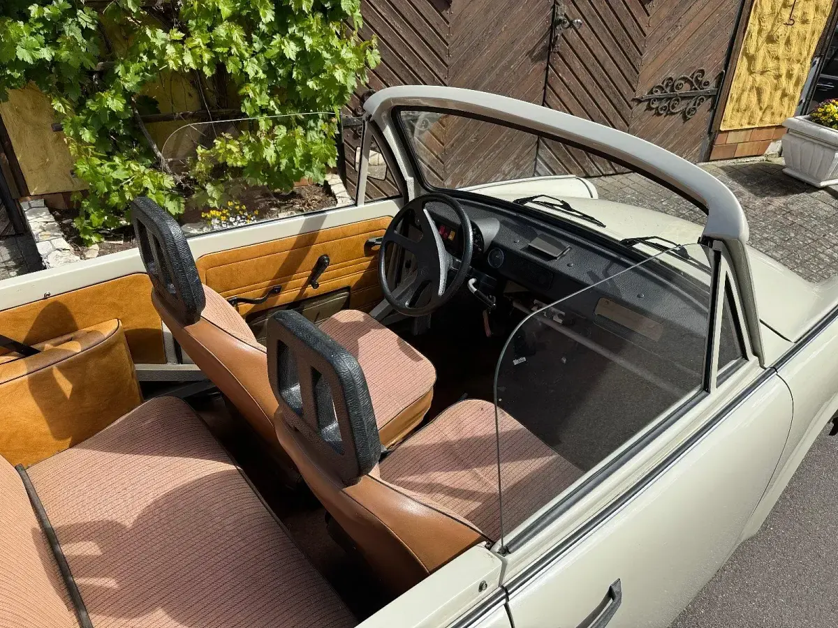 Gebraucht Trabant 601 26 PS (19 kW) 1990 Beige Cabrio
