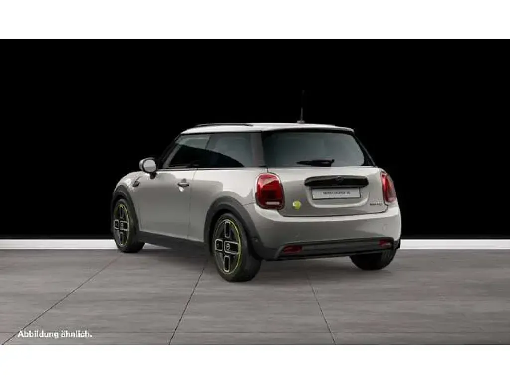 Gebraucht Mini Cooper 135 kW (184 PS) 2023 Melting silver iii (metallic) Kleinwagen