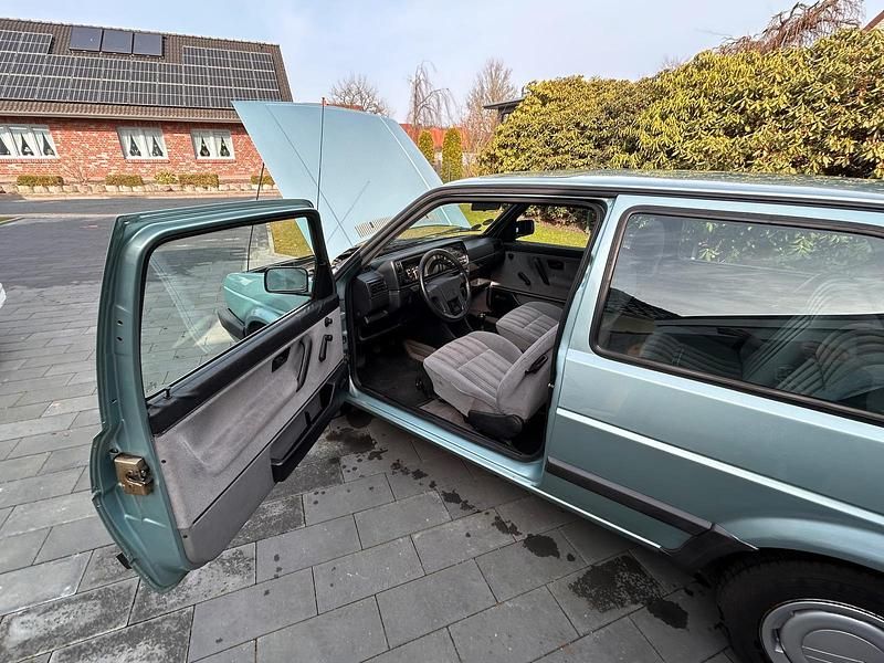 Gebraucht VW Golf II 75 PS (55 kW) 1990 Kleinwagen