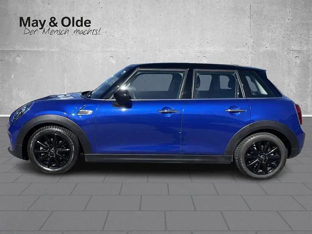 Gebraucht Mini Cooper 136 PS (100 kW) 2019 Blau Kleinwagen