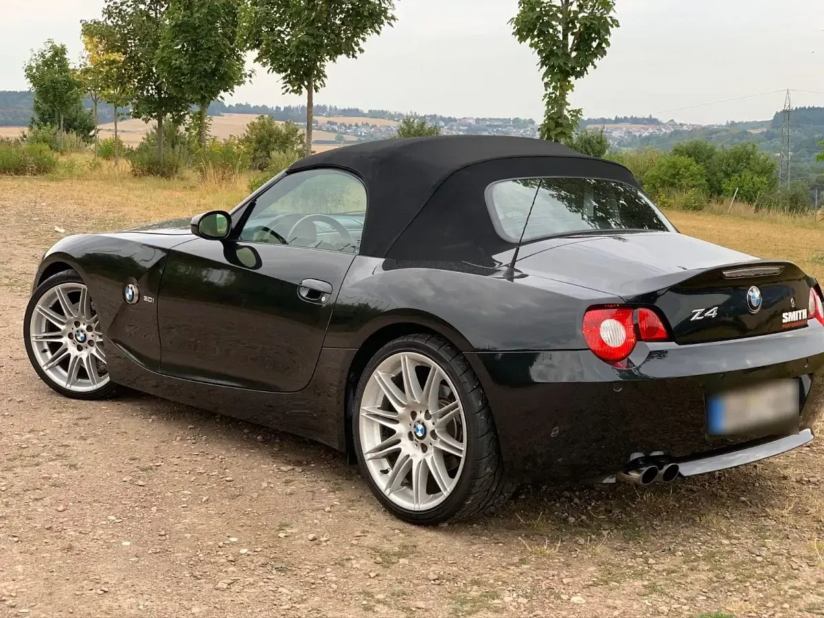 Gebraucht BMW Z4 Performance 231 PS (169 kW) 2003 Schwarz Cabrio