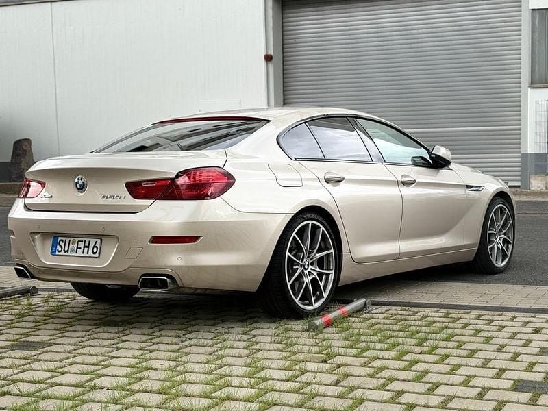 Beige Gebraucht 2015 BMW 650 Coupé | 29.900 € (Fairer Preis) - Bild 1/4
