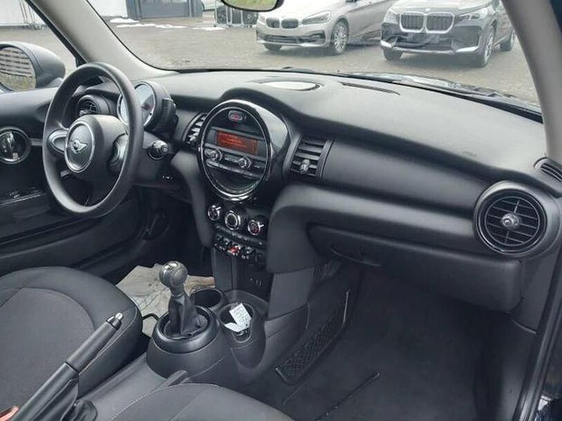 Second-hand Mini One D 95 CP (69 kW) 2015 Negru Hatchback