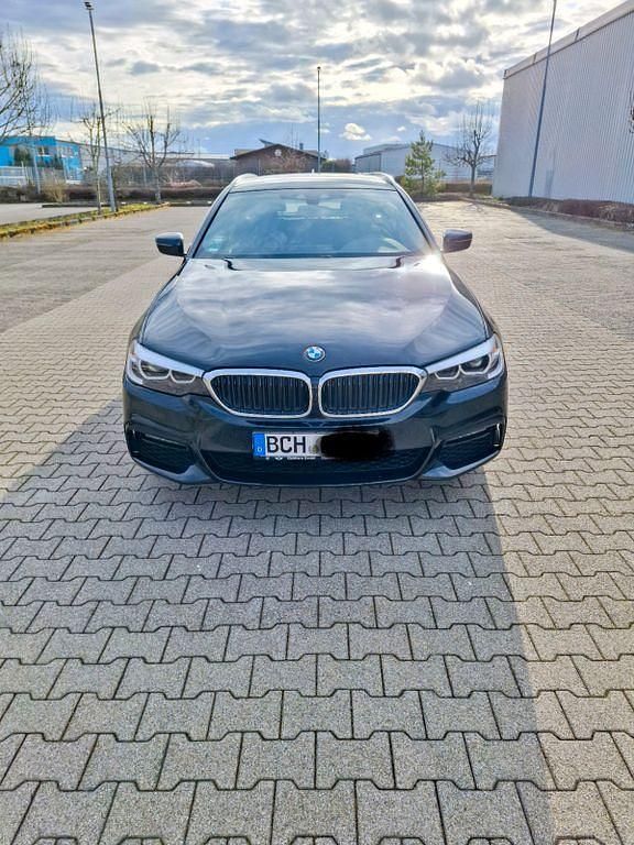 Gebraucht BMW 520 Performance 190 PS (139 kW) 2019 Schwarz Kombi