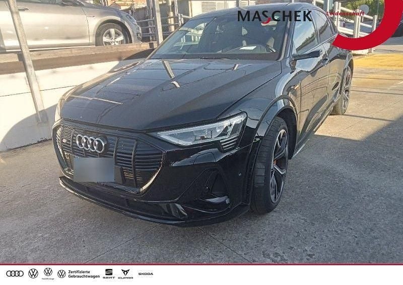 Gebraucht Audi e-tron Sport 369 kW (503 PS) 2022 Schwarz SUV
