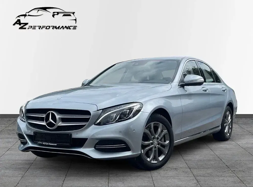 Gebraucht Mercedes C300 204 PS (150 kW) 2015 Silber Limousine