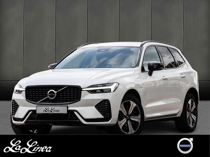 Weiss Gebraucht 2022 Volvo XC60 Plus SUV | 34.890 € (Superpreis) - Bild 1/3