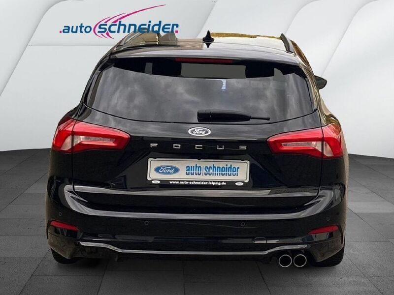 Gebraucht Ford Focus ST-Line 120 PS (88 kW) 2021 Schwarz Kombi