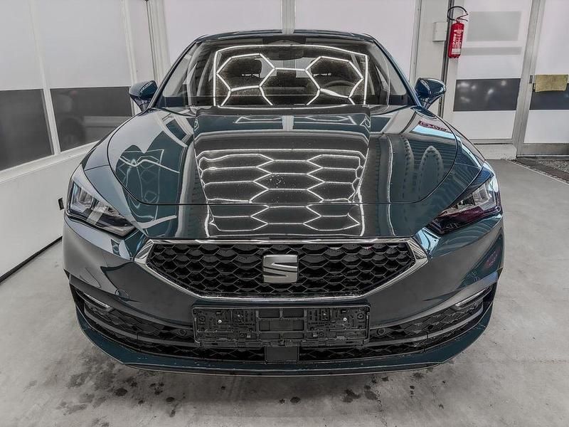 Neu Seat Leon Style 116 PS (85 kW) 2026 Fiord blau 9k9k Limousine