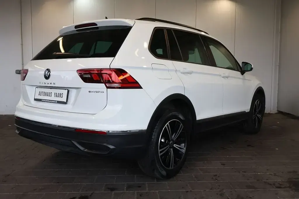 Usata VW Tiguan Life 245 CV (180 kW) 2021 Bianco SUV