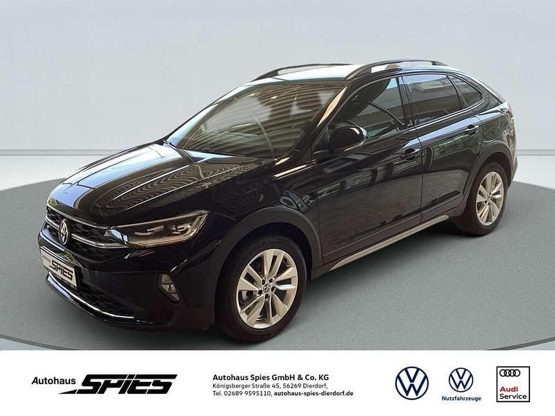 Deep black Gebraucht 2024 VW Taigo Move SUV | 31.500 € - Bild 1/4