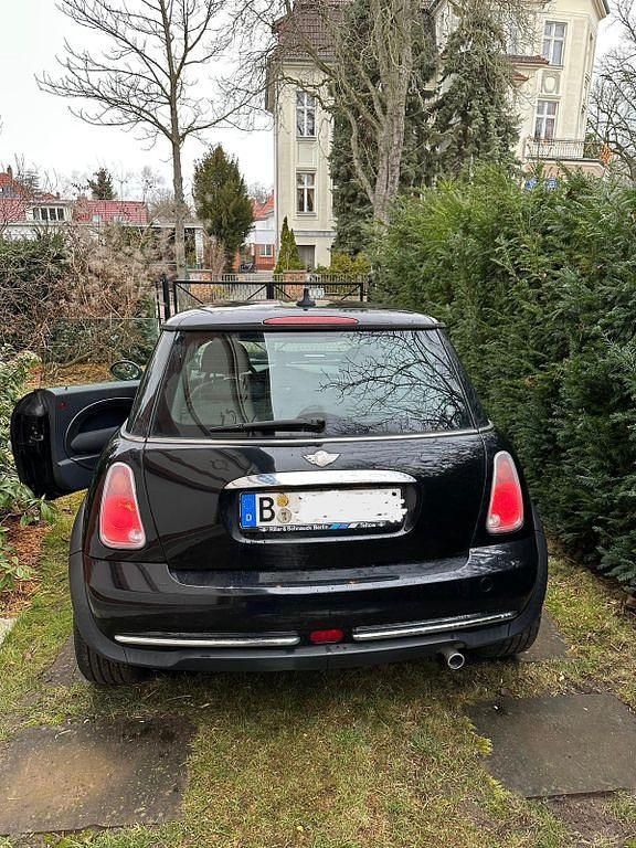 Gebraucht Mini ONE 90 PS (66 kW) 2005 Schwarz Kleinwagen