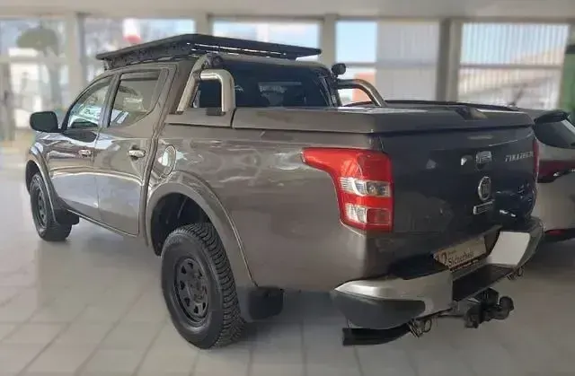 Gebraucht Fiat Fullback Basis 181 PS (133 kW) 2017 Braun metallic Pickup
