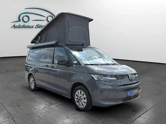 Gebraucht VW California Beach 177 PS (130 kW) 2025 Deep black Van
