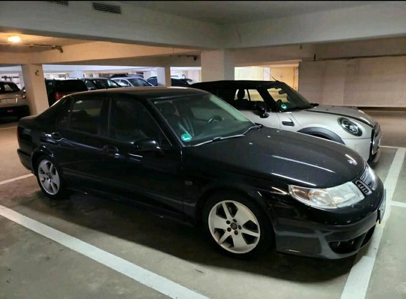 Schwarz Gebraucht 2004 Saab 9-5 Aero Limousine | 2.800 € (Fairer Preis) - Bild 1/3