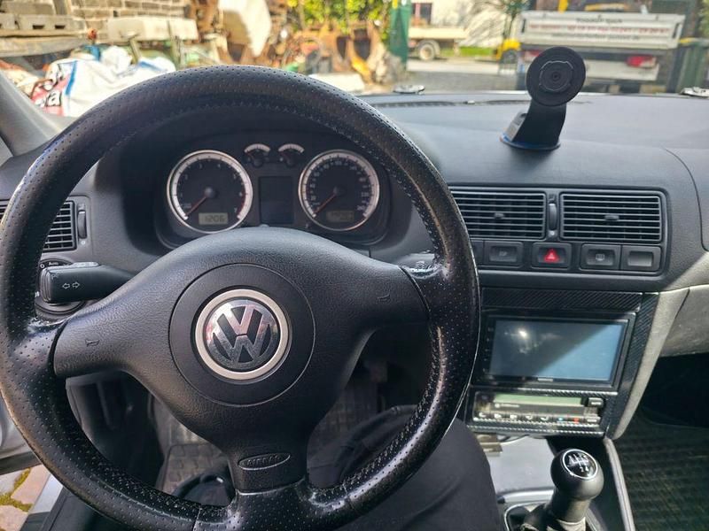 Gebraucht VW Golf IV Pacific 75 PS (55 kW) 2003 Silber Limousine