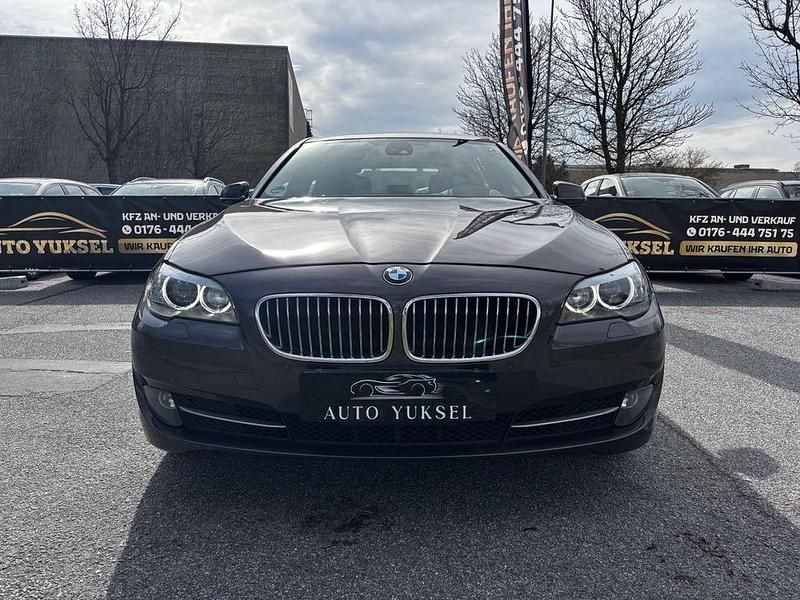Gebraucht BMW 530 Performance 258 PS (189 kW) 2011 Kombi