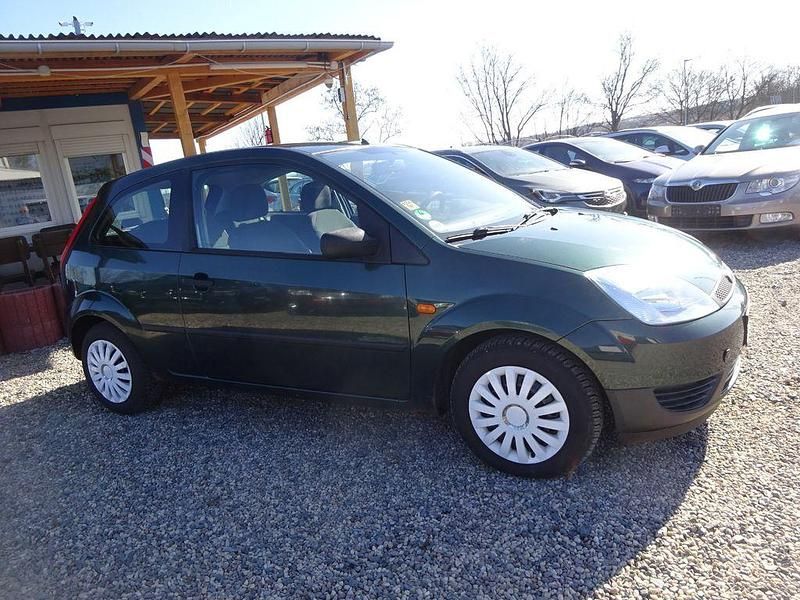 Gebraucht Ford Fiesta 60 PS (44 kW) 2004 Grün Kleinwagen