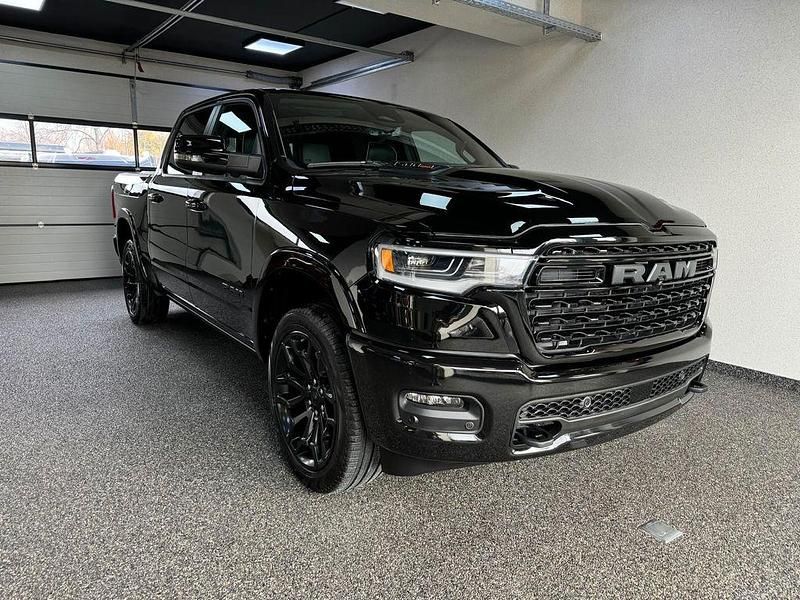 Neu Dodge Ram Limited 540 PS (397 kW) 2025 Schwarz Pickup