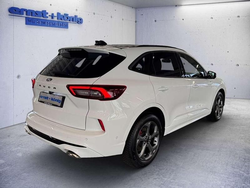 Gebraucht Ford Kuga ST-Line X 151 PS (111 kW) 2024 Weiß SUV